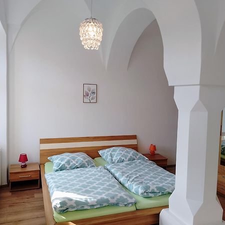 Ferienwohnung Im Rittergut Plohn 300 Meter Zum Freizeitpark Lengenfeld  Kültér fotó
